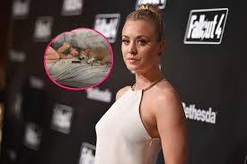 Kaley cuoco and husband karl cook announce they will go their separate ways after three years of marriage. Kaley Cuoco Und Ihr Ehemann Trauern Um Ihre Hundin Petunia Promiflash De