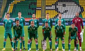ونجح المنتخب الجزائرى فى كسر الرقم القياسى السابق المسجل باسم منتخب كوت ديفوار فى 26 مباراة، فى الفترة من 2011، وحتى 2013. ØªØµÙ†ÙŠÙ Ø§Ù„ÙÙŠÙØ§ Ø§Ù„Ù…Ù†ØªØ®Ø¨ Ø§Ù„Ø¬Ø²Ø§Ø¦Ø±ÙŠ ÙŠÙƒØ³Ø¨ Ø®Ù…Ø³Ø© Ù…Ø±Ø§ÙƒØ² Ùˆ ÙŠØ±ØªÙ‚ÙŠ Ù„Ù„ØµÙ Ø§Ù„30