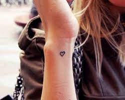 However, some artist and enthusiast make the most of the small space provided by creating cute masterpieces on it. Hot Tattoos Cute Small Wrist Tattoos For Girls