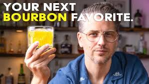 Violet Fizz Cocktail