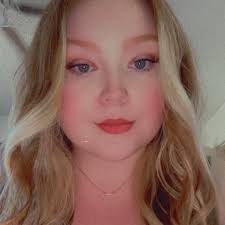 Hi! I'm looking for recommendations! I really want some cute nails for this  spooky season and I don't know where to go where I can get cute designs  like these. Any and