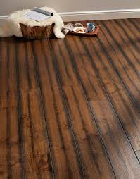 19,7 cm in length (12 cm x 7,7 cm) and about 2,5 mm thick. Bronzed Old French Oak Lacquered Engineered Wood Flooring Flooring Superstore