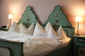 Echa un vistazo a los 25 vídeos y fotos de hotel der seehof que han tomado los miembros de tripadvisor. Der Seehof Goldegg Smart Travelling