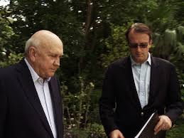 Fw de klerk, johannesburg'un bir banliyösü olan mayfair'de 18 mart 1936'da doğdu. The Other Man