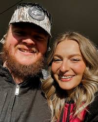 LANDON WALL (@landonwallofficial) • Instagram તસ્વીરો અને વિડિઓઝ