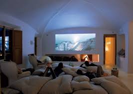 Man schaut sich die wohnung an und hofft nach ein bisschen mehr platz wenn man die wohnung um ein zimmer verlängern kann, dann desto besser. Kreative Einrichtungsideen Fur Ihren Keller Archzine Net