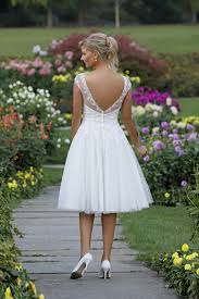 Bei boho dreht sich alles um leichte stoffe, elegante materialien und prachtvolle. Kurze Brautkleider Sabines Brautmode