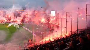The match preview to the football match paok vs olympiakos in the super league of greece compares both teams and includes the latest matches of the teams, the match facts, head to head (h2h), goal statistics, table standings, match strengths and at least a. Meanwhile In Greece Paok Olympiakos Toumpa 16 04 2014 Coub The Biggest Video Meme Platform