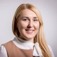 Rebecca Beech's Instagram, Twitter & Facebook