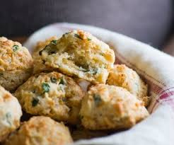 Creamy Garlic Chicken With Broccoli With Creamy Garlic Sauce Recipe Biscuit Recipe Drop Biscuits Recipe Recipes
