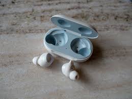 Masa irdina pun kena kuning juga. Which Color Galaxy Buds Should I Get Android Central