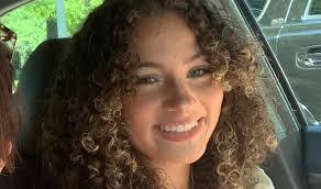 Vanessa Gilliard's Instagram, Twitter & Facebook