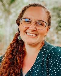 Angela Dora's Instagram, Twitter & Facebook