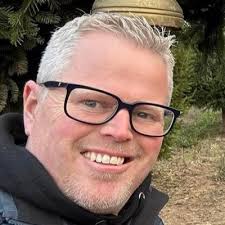 paula egan (@twiggy39)