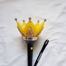 Mengintip Sejarah Lightstick Identitas Fandom K Pop