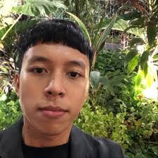 Derrick Tan's Instagram, Twitter & Facebook