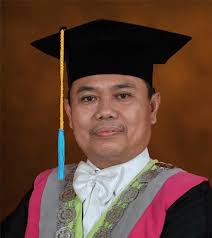 Kadar Kreatinin Pasien Diabetes Melitus Berdasarkan HbA1c