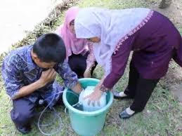 Sistem pernapasan membantu tubuh menyerap oksigen dari udara dan membuang gas sisa seperti karbon. Macam Macam Volume Udara Pernapasan Youtube