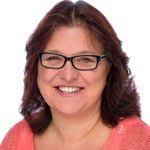 Linda Gawel's Instagram, Twitter & Facebook