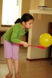 Deberán pasarse un globo de agua mediante lanzamientos, con cuidado de que éste no caiga al suelo. Pin On Manualidades