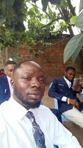 Mon lundi commence bien avec mes pot @jsergemukenge @gustaveflaubert12...