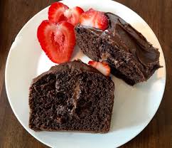 Battre ensemble le beurre, le beurre d'arachide et la cassonade pendant environ 5 minutes ou jusqu'à ce que la préparation soit légère et crémeuse. Recette Gateau Double Chocolat Et Glacage Chocolat Beurre D Arachide Circulaire En Ligne