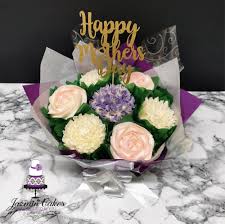 Can you make cupcakes a day in advance? Mothers Day Small Deluxe Bouquet Jazmin Cakes