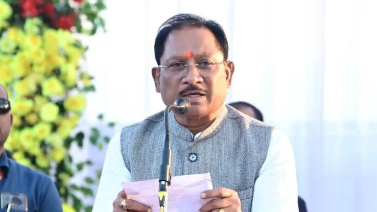 रतनपुर में 100 बिस्तर का अस्पताल और 1 करोड़ की लागत से सामुदायिक भवन  निर्माण होगा: CM विष्णु देव साय | CM Vishnu Deo Sai Announces a 100 bed  hospital and a community hall constructed in Ratanpur for 1 crore