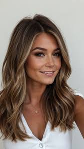 Jessica Hughett's Instagram, Twitter & Facebook