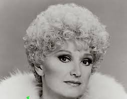 Phyllis Diller's life and experiences in St. Louis