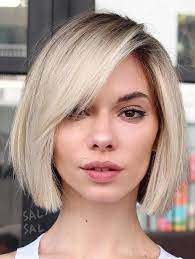Short Blunt Bob With Side Bangs Thick Hair Styles Fine Straight Hair Trendy Short Hair Styles