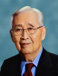 Kwang Yi's Instagram, Twitter & Facebook