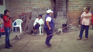 Actividades de ocio y entretenimiento en quito: Juegos Tradicionales Adultos Mayores Youtube