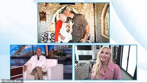 Gwen Stefani Offers To Make Ellen Degeneres Her Maid Of Honor And Chats Happy Fifth Studio Album Daily Mail Online