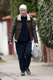This fansite has no official affiliation with emma thompson or her management. Emma Thompson Out In North London 12 04 2020 Celebmafia