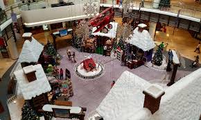 Rm9 for transit to pj and kl, rm12 to klang travel time: Paradigm Mall Christmas Vivo Malaysia