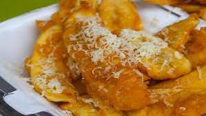 Pisang goreng is most often associated with indonesia, and indeed the country has the largest variety of pisang goreng recipes. 4 Resep Pisang Goreng Renyah Camilan Enak Ragam Bola Com