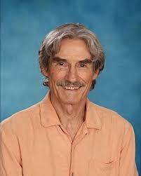 Kellie Comeaux's Instagram, Twitter & Facebook