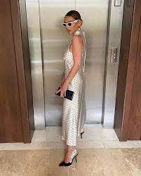 Hadise boy kilo 2015 yılında 62 kilo ve 1,69 boyunda olmuştur. Hadise Karantinada 8 Kilo Verdi Yeni Hali Buyuk Begeni Topladi