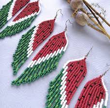 Pin By Kayleigh Charles On Jewelry Making In 2021 Seed Bead Jewelery Beaded Jewlery Handmade Beaded Jewelry