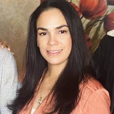 Doy gracias a Dios que día como hoy 6 de Diciembre nació la mujer más bella  y hermosa del universo Nicole Espinal mi esposa madre de mis hijos muchas  felicidades 🎊🎉🎈 amor