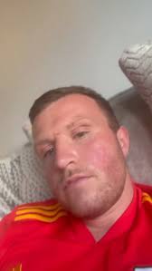 Declan Henry (@declanhenryyy) • Instagram photos and videos