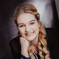 Victoria Albrecht's Instagram, Twitter & Facebook