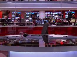 Channel description of bbc news: Malfunctioning Robot Studio Cameras Continue To Wind Up Bbc News Presenters Live On Tv The Independent The Independent