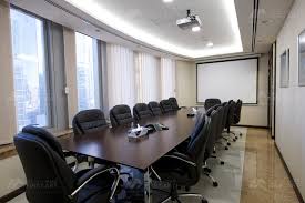 Sanofi contro la violenza sulle donne. Pharmatrade Sanofi Office First Art
