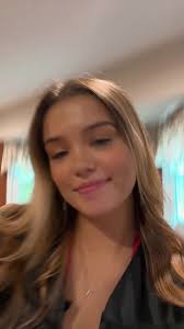 emmanado signing off🎓🤍