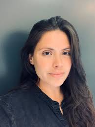 Gayla Martin's Instagram, Twitter & Facebook