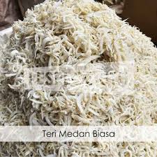 Aduk memakai sarung tangan plastik, atau sendok besar hingga. Jual Ikan Teri Medan 1 Kg Online Maret 2021 Blibli