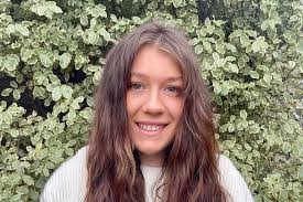 Young woman gets verbally abused at AFL match, security shakes alleged  abuser's hand