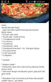 Minyak yang panas bukan cuma mematangkan sambal, tetapi juga menghilangkan bau langu dari cabai mentah dan mengeluarkan aroma bawang putih. Sambal Mentah Resep Masakan Makanan Pedas Resep Makanan